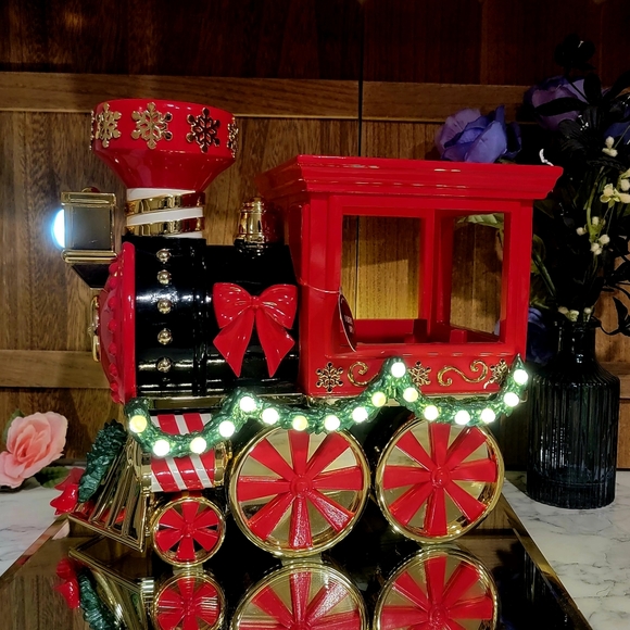 B&BW 🎅🏼🚞 Train Luminary 3-Wick Candle Holder (IN ORIGINAL BOX & PACKAGING) - Picture 2 of 11
